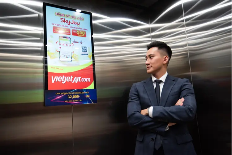 Vị trí nhỏ nhưng có tần suất tiếp cận cao, lý tưởng cho quảng cáo liên tục và gần gũi người dùng.