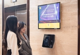 led-building-advertising-vs-elevator-led-screens-which-is-more-effective-cn