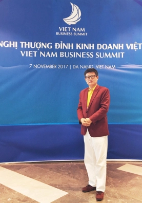 chairman-of-the-board-of-chicilon-media-participated-in-the-2017-apec-business-summit-cn